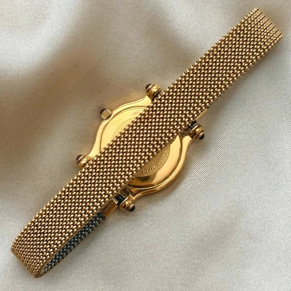 Gucci Gold Mesh Bracelet Watch with Roman Dial